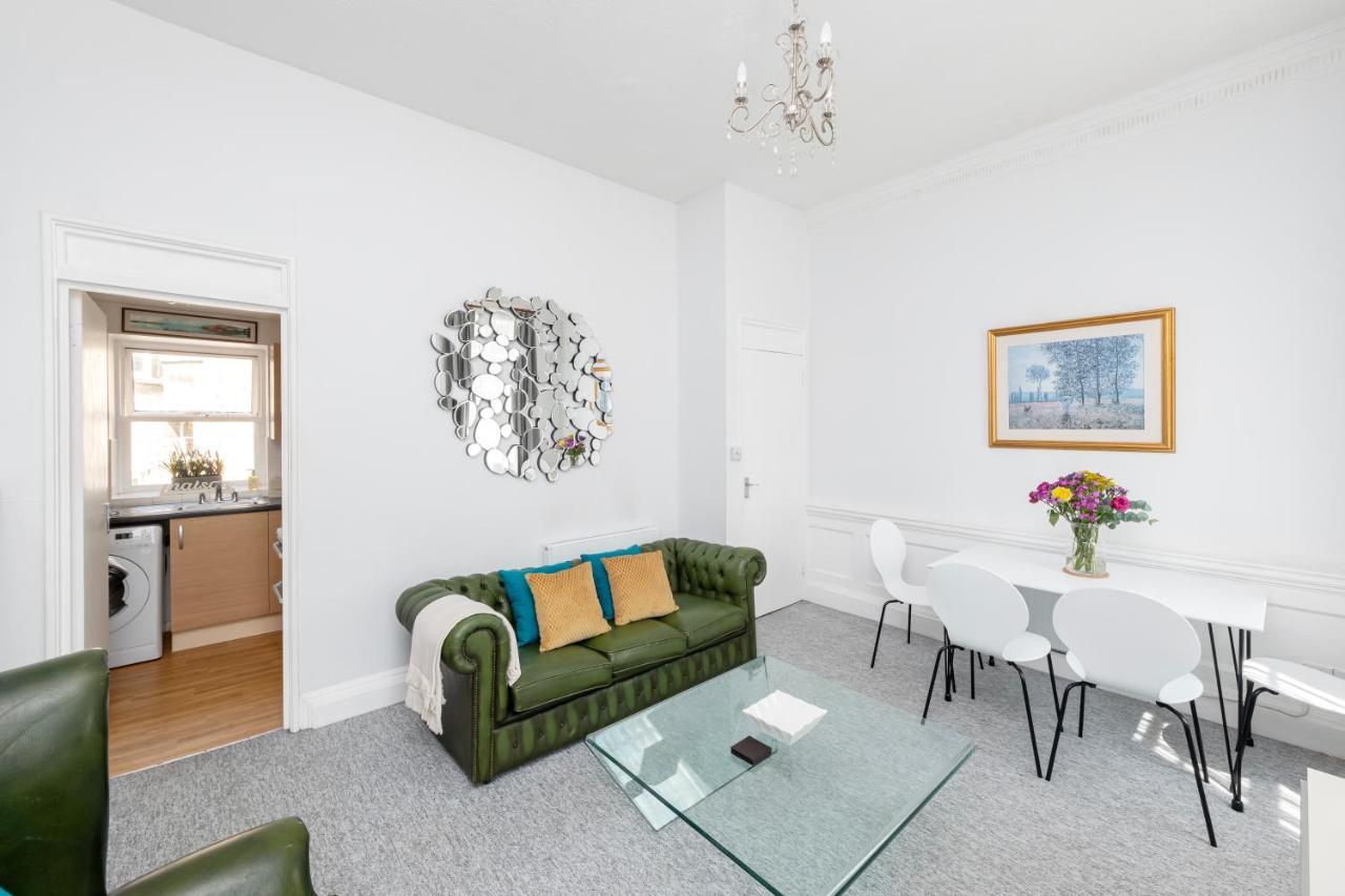 Super City Centre Apartment - Two Bedrooms, Perfect Location Bath Exteriér fotografie