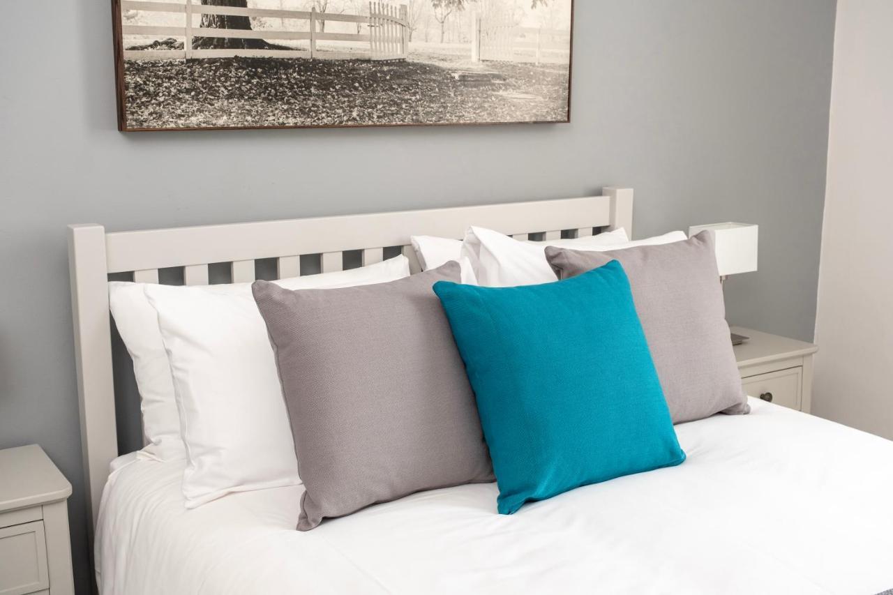Super City Centre Apartment - Two Bedrooms, Perfect Location Bath Exteriér fotografie