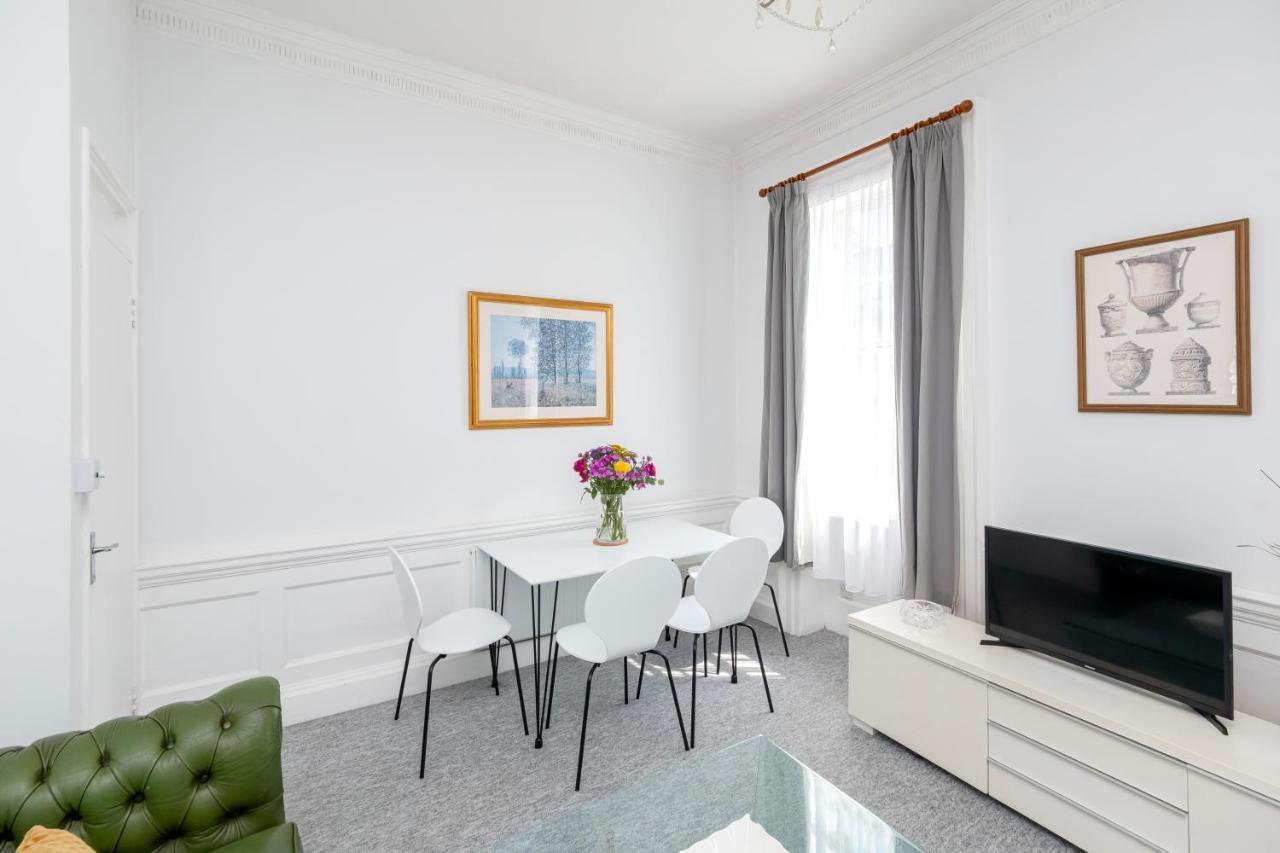 Super City Centre Apartment - Two Bedrooms, Perfect Location Bath Exteriér fotografie